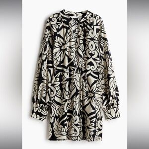 Belted Black and White Patterned Tunic Dress